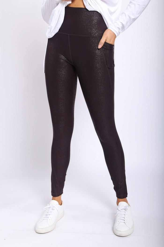 Highwaisted Foil Leggings With Side Pockets - Chocolate – swa-mee