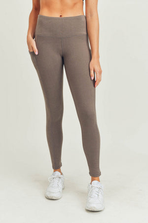 Micro-Ribbed Swoop Back High-Waisted Pocket Leggings - Cocoa