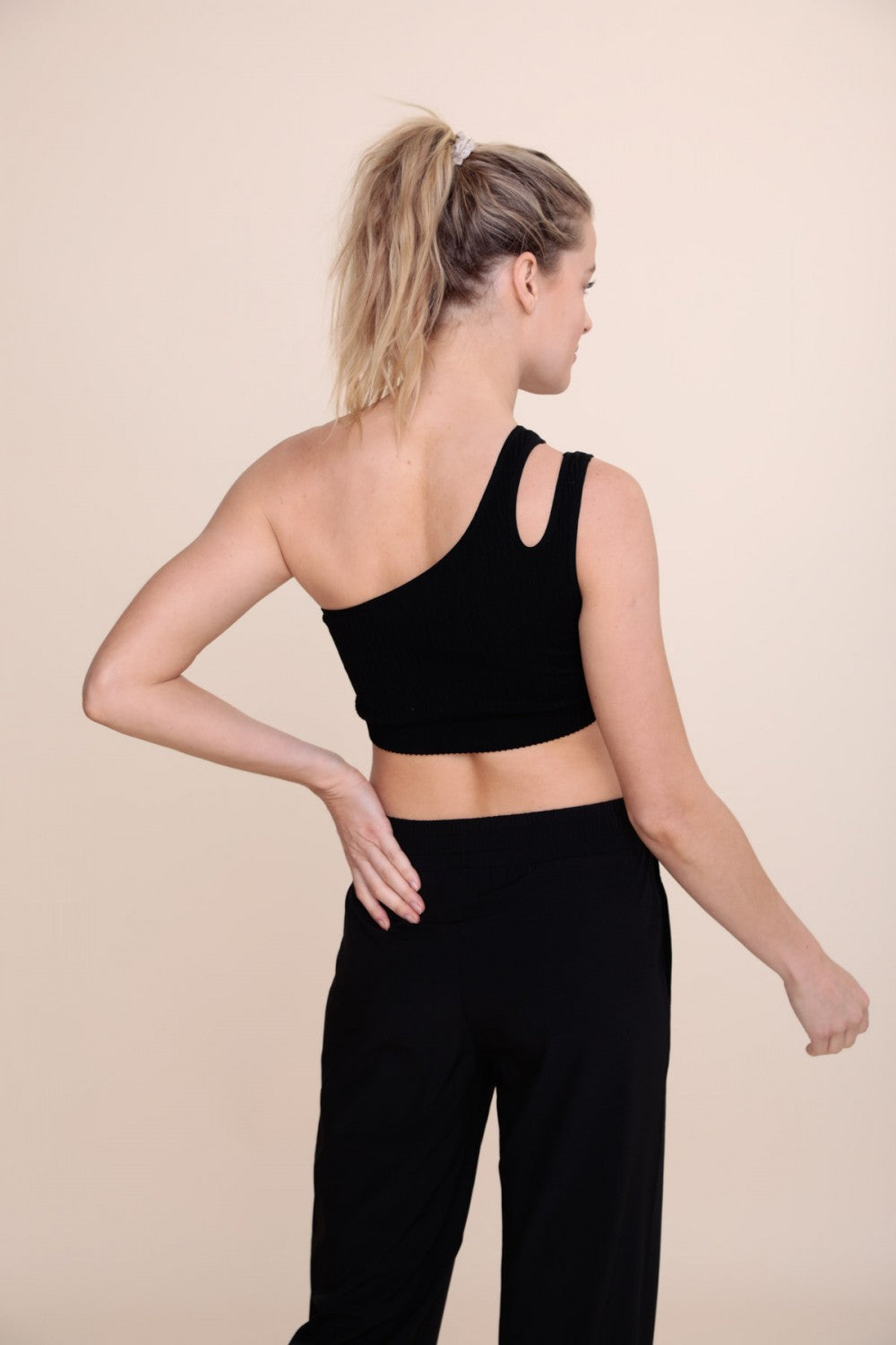 One Shoulder Double Strap Crop Top Black Sports Bra Workout